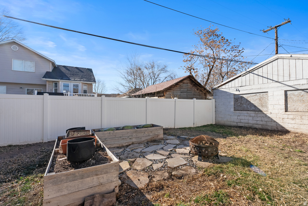 140 E BURTON Salt Lake City, UT 84115