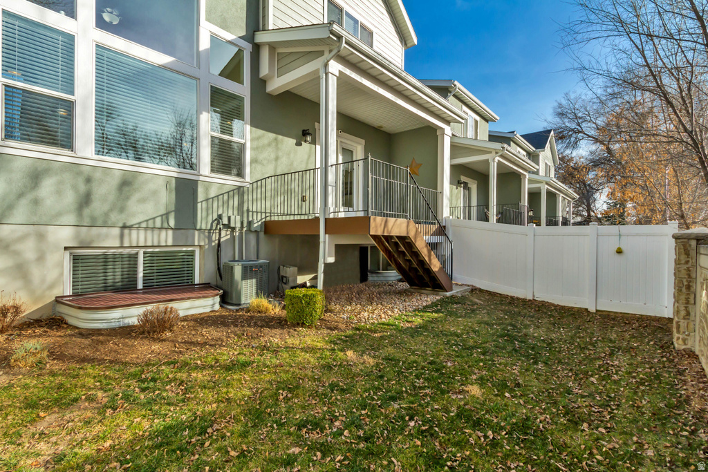 7956 S FARM HOUSE LN Midvale, UT 84047