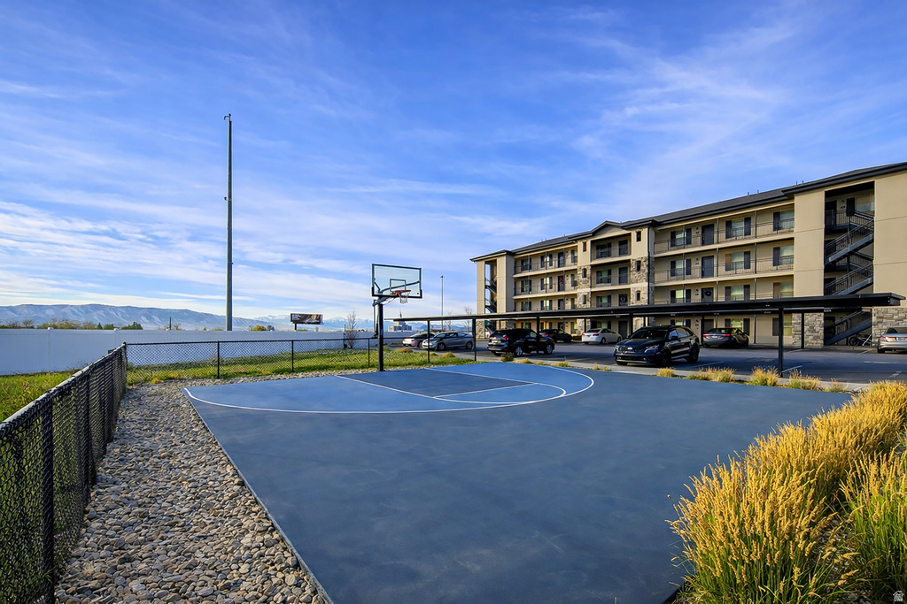 1700 S SANDHILL RD #F401 Orem, UT 84058