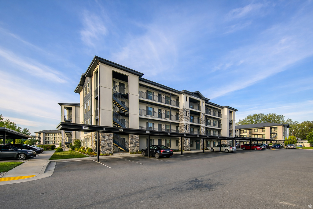 1700 S SANDHILL RD #F401 Orem, UT 84058