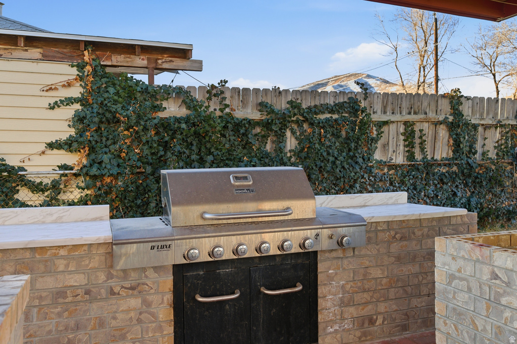 2864 S 9050 W Magna, UT 84044