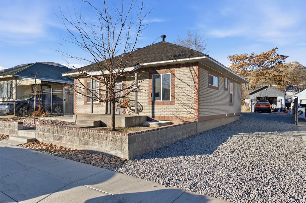 2864 S 9050 W Magna, UT 84044