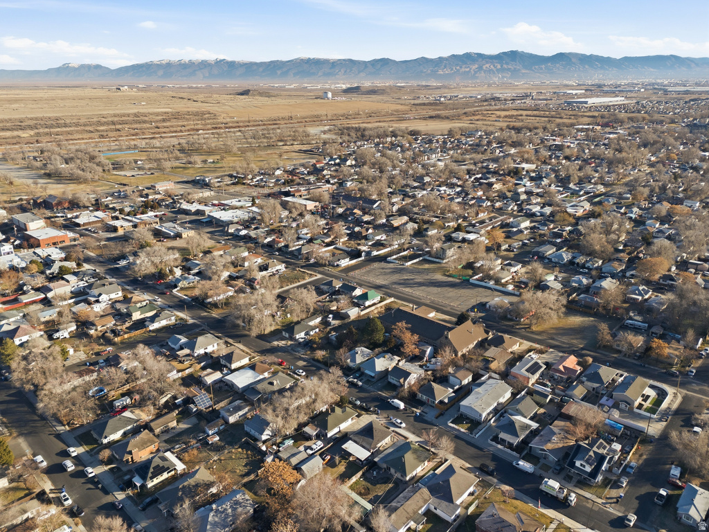 2864 S 9050 W Magna, UT 84044