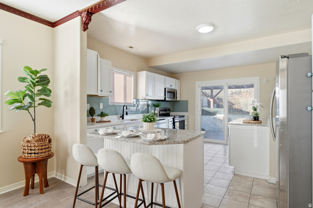 2864 S 9050 W Magna, UT 84044