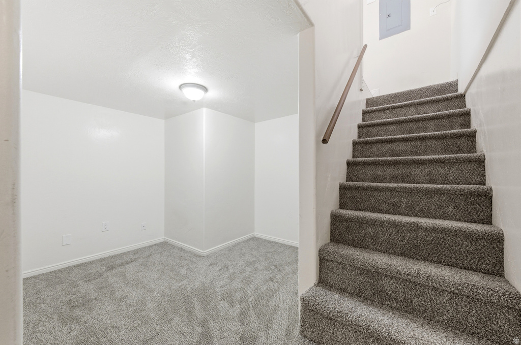 2864 S 9050 W Magna, UT 84044