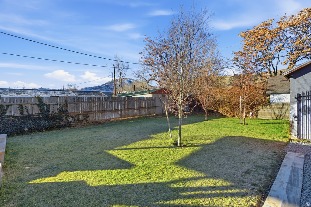 2864 S 9050 W Magna, UT 84044