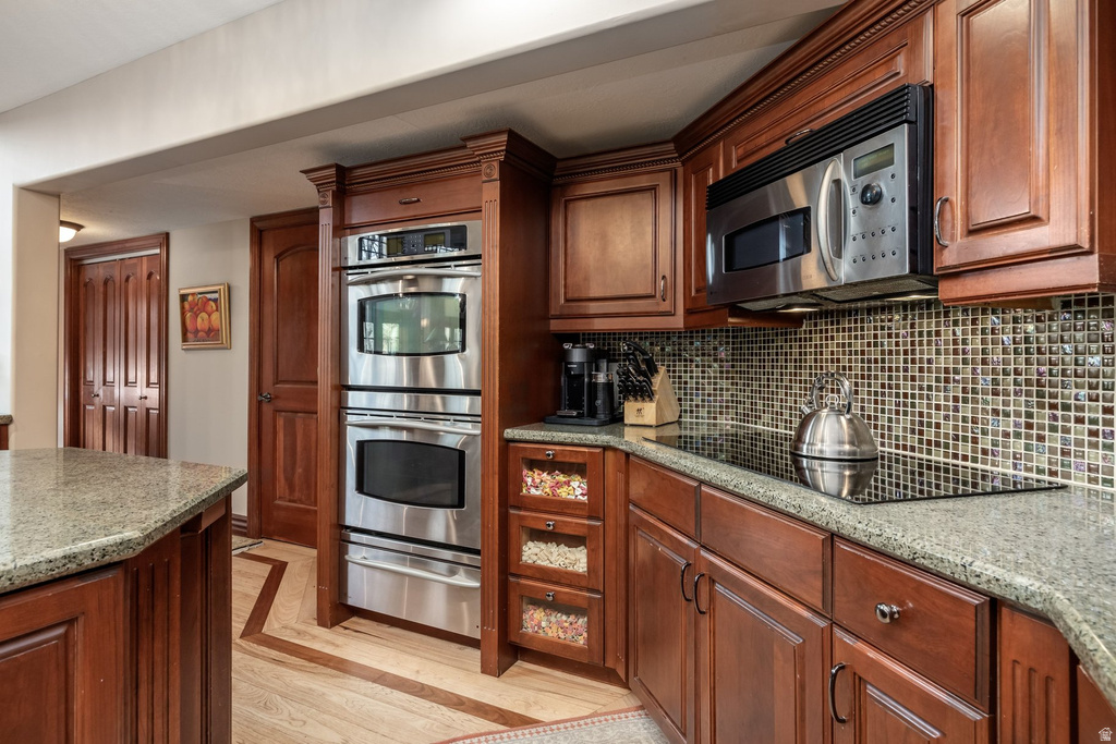 986 E WHEELER FARM CV Salt Lake City, UT 84121