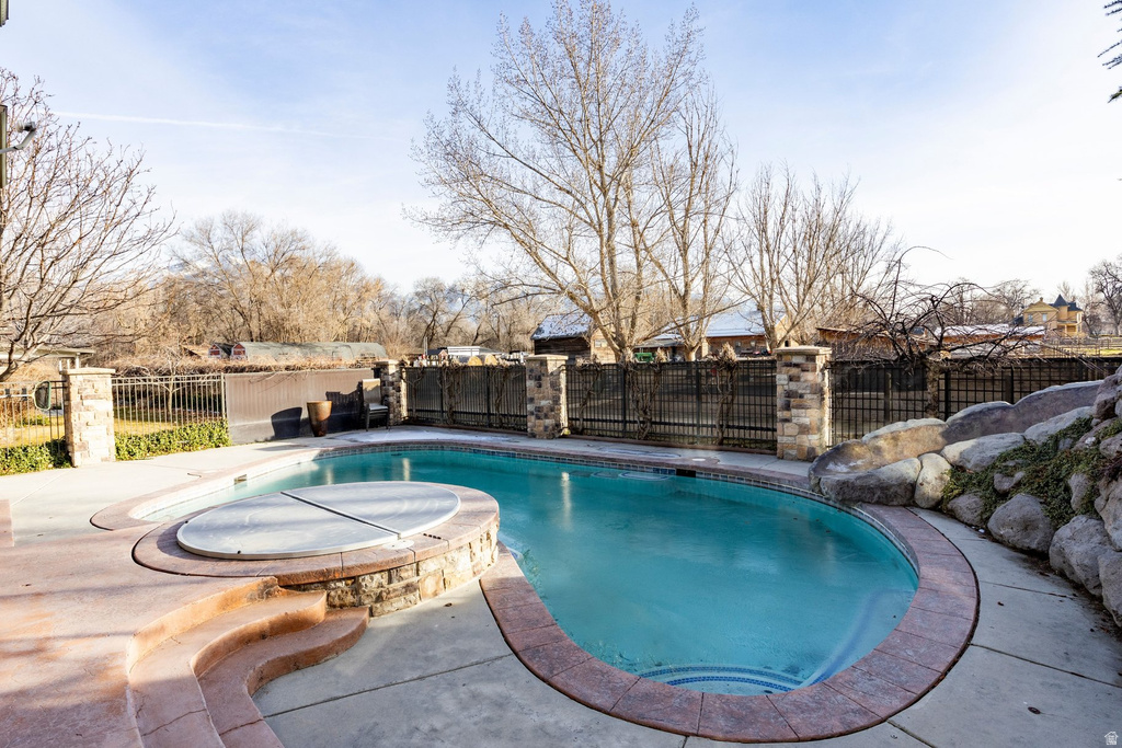 986 E WHEELER FARM CV Salt Lake City, UT 84121