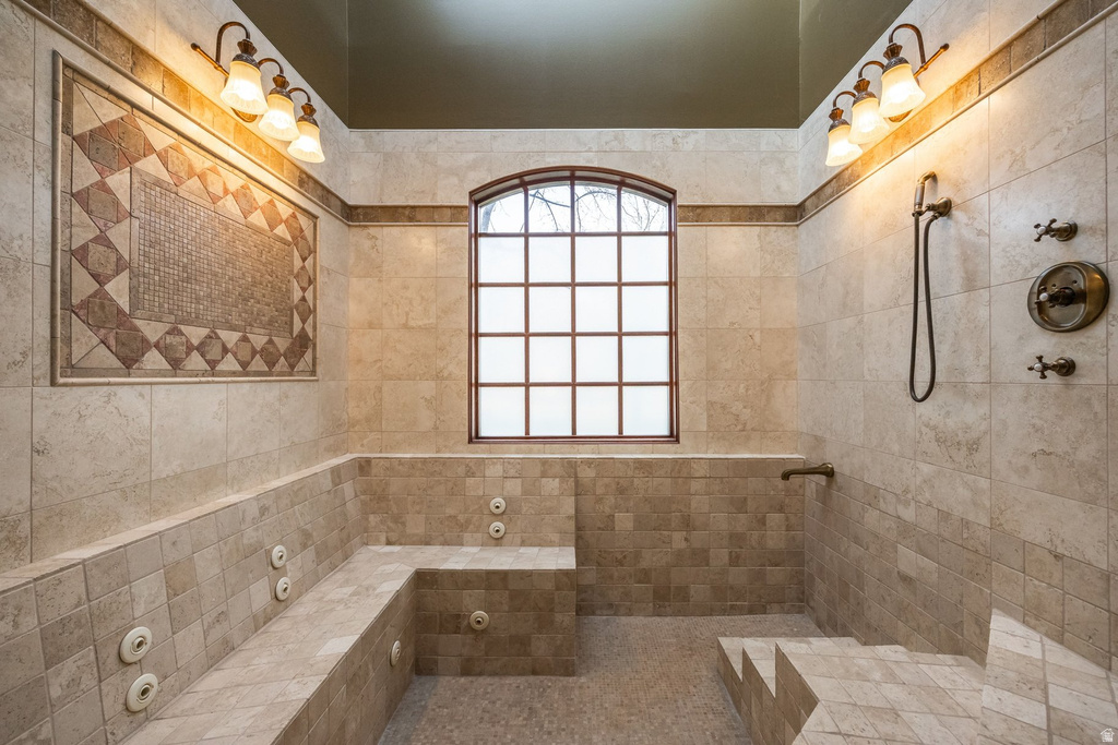 986 E WHEELER FARM CV Salt Lake City, UT 84121