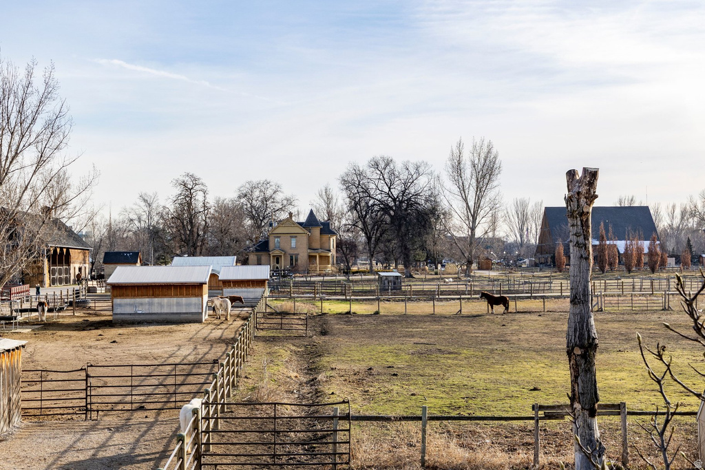 986 E WHEELER FARM CV Salt Lake City, UT 84121