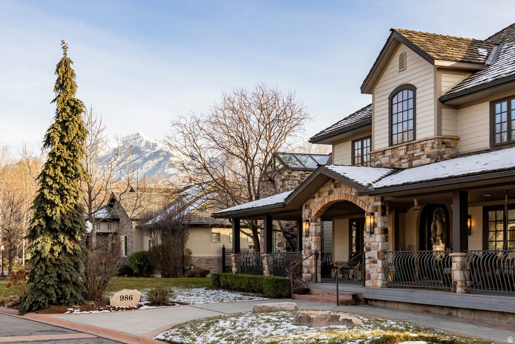 986 E WHEELER FARM CV Salt Lake City, UT 84121