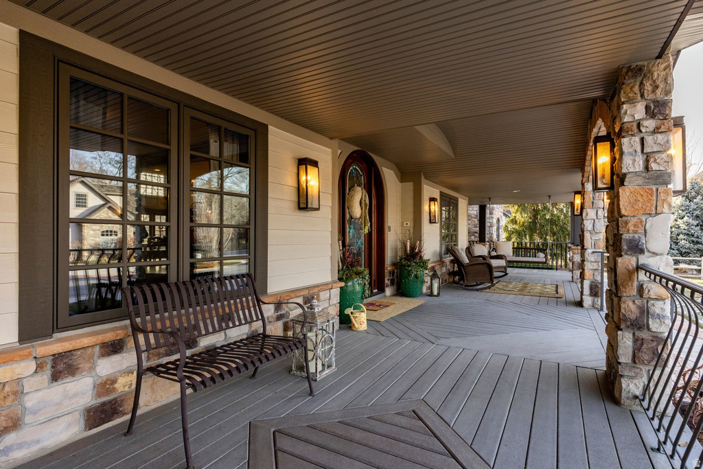 986 E WHEELER FARM CV Salt Lake City, UT 84121