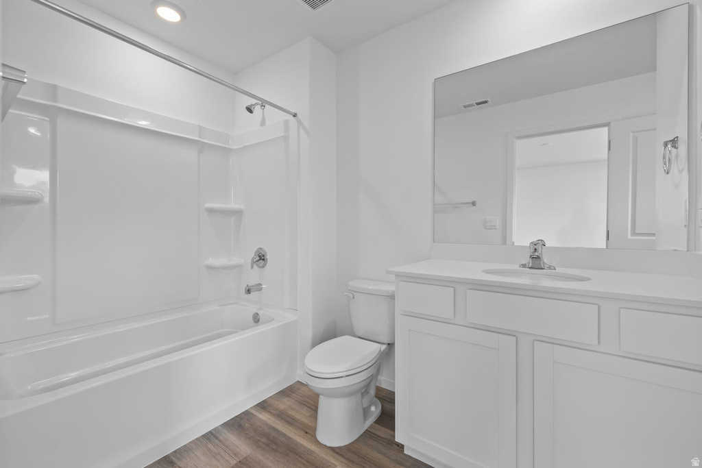 2164 S WOLVERINE WAY #2450 Washington, UT 84780