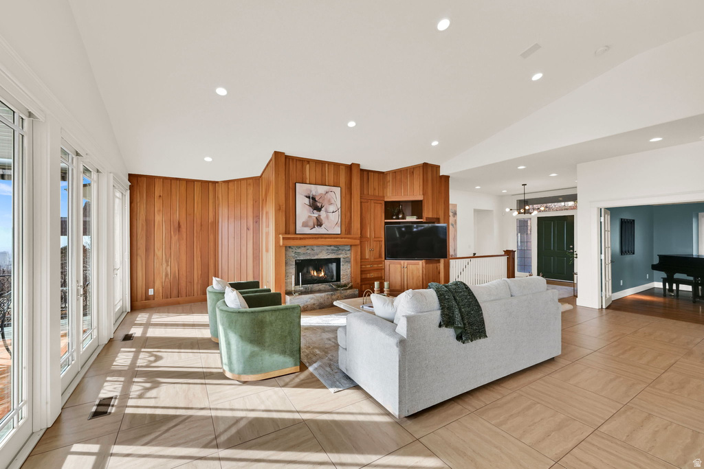 1274 E CHANDLER Salt Lake City, UT 84103