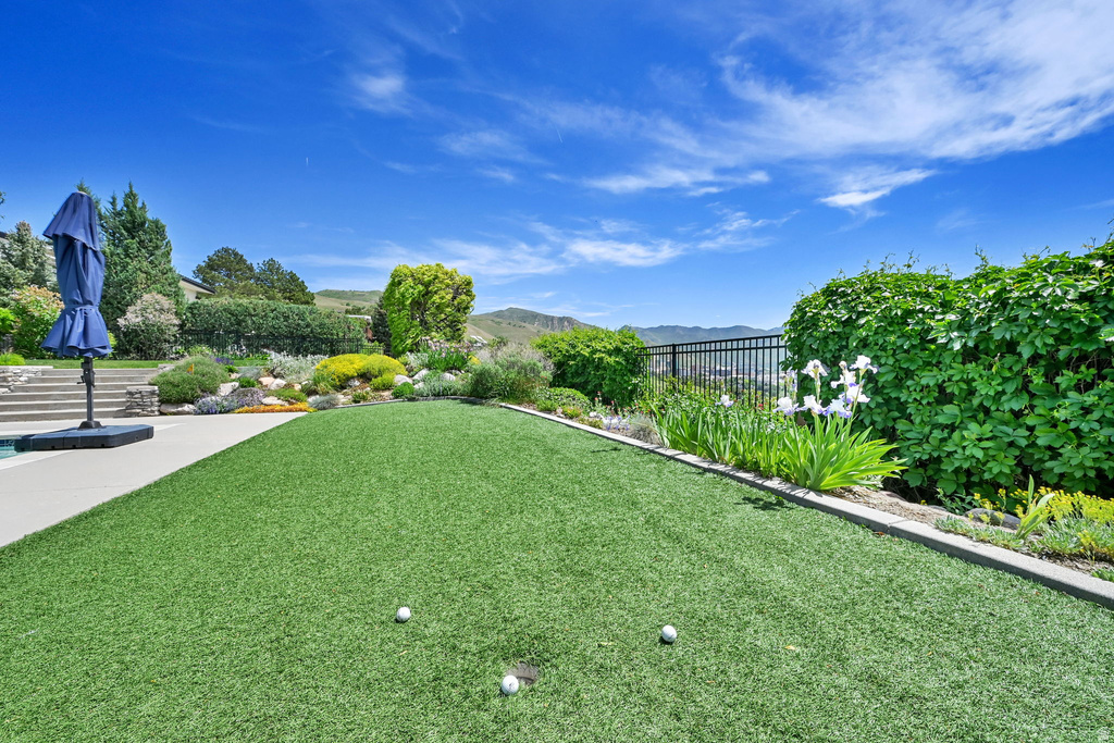 1274 E CHANDLER Salt Lake City, UT 84103