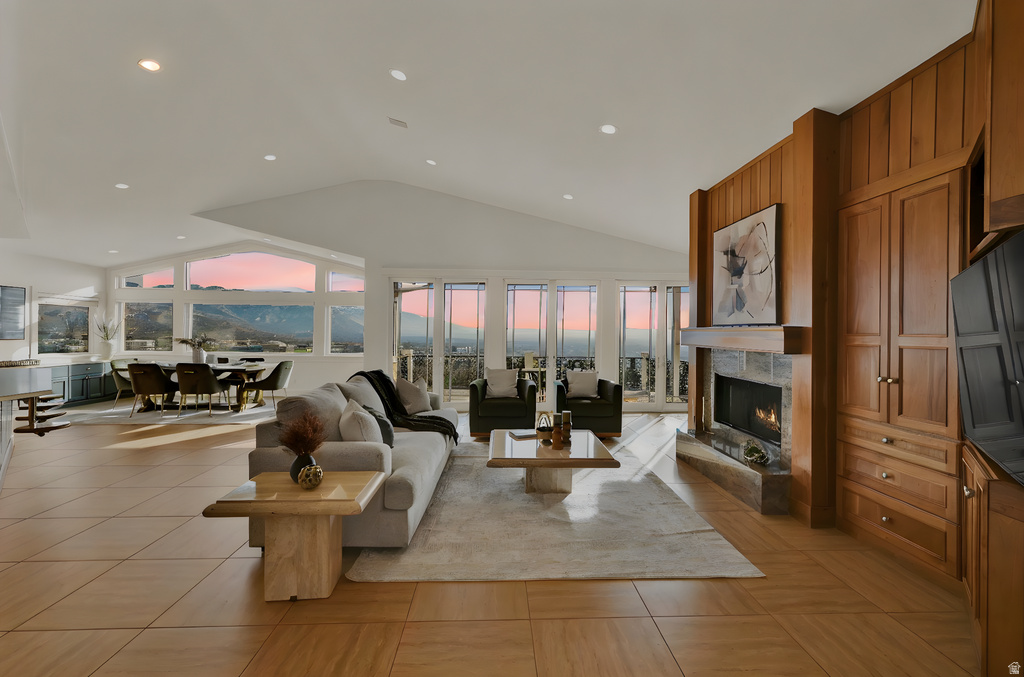 1274 E CHANDLER Salt Lake City, UT 84103