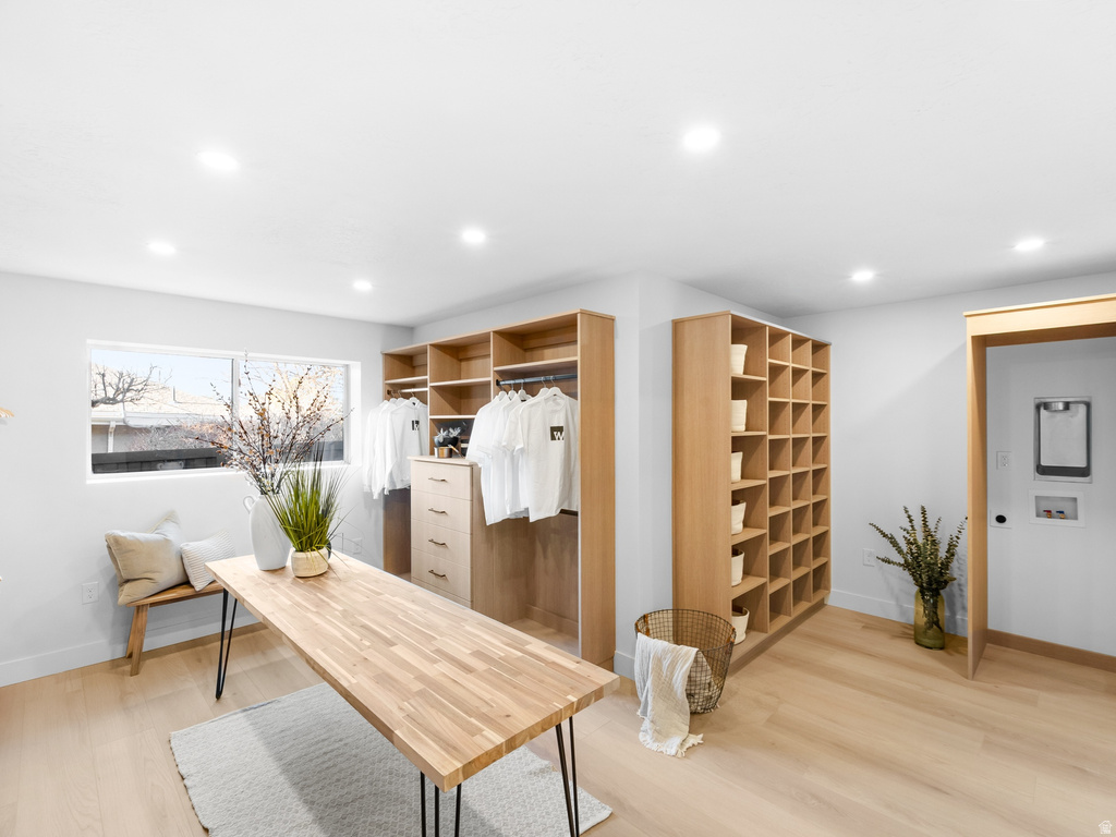 1975 E GUNDERSON LN Holladay, UT 84124