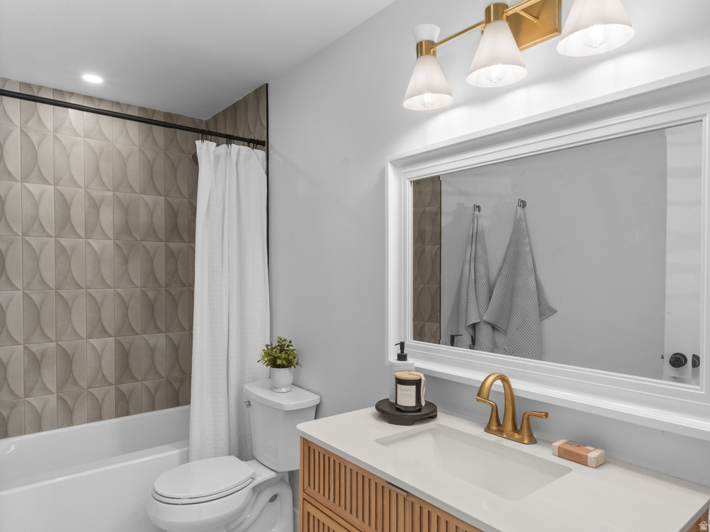 1975 E GUNDERSON LN Holladay, UT 84124