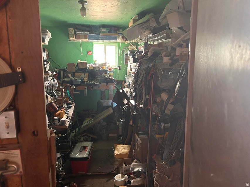 8732 W 5600 N Beryl, UT 84714