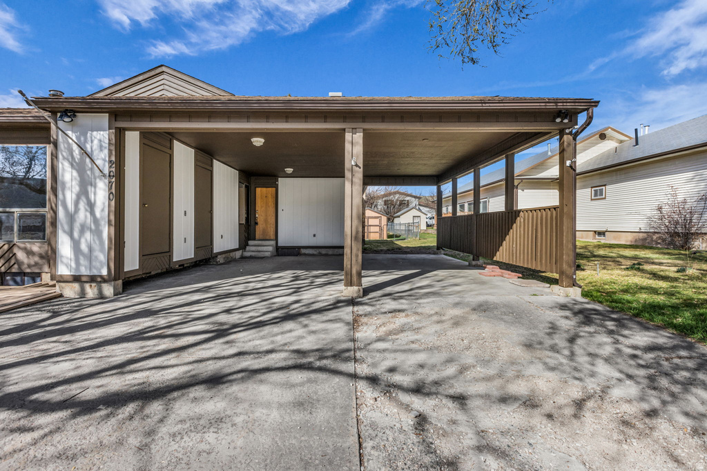 2070 S STATE ROAD 32 Wanship, UT 84017