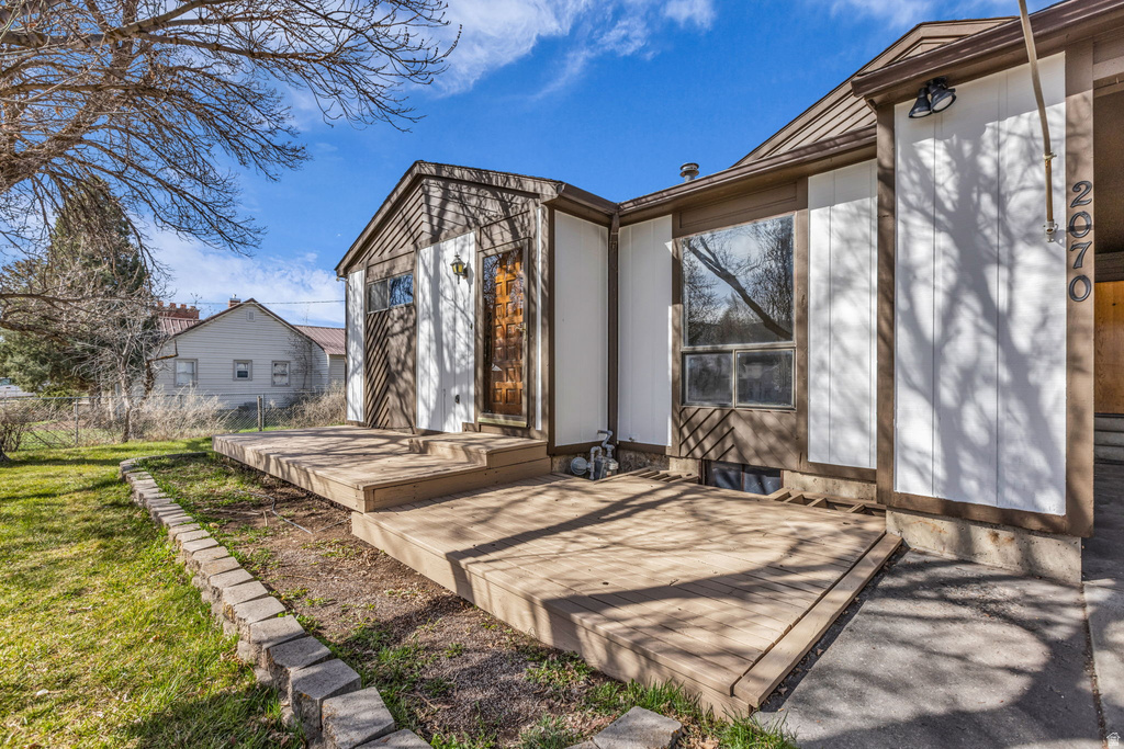 2070 S STATE ROAD 32 Wanship, UT 84017