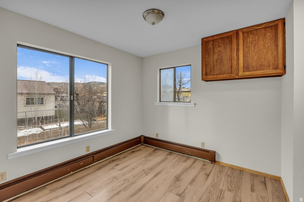 2070 S STATE ROAD 32 Wanship, UT 84017