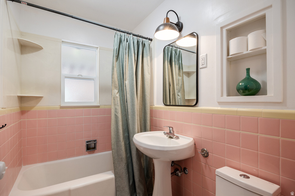 2890 S WHEELOCK AVE Ogden, UT 84403