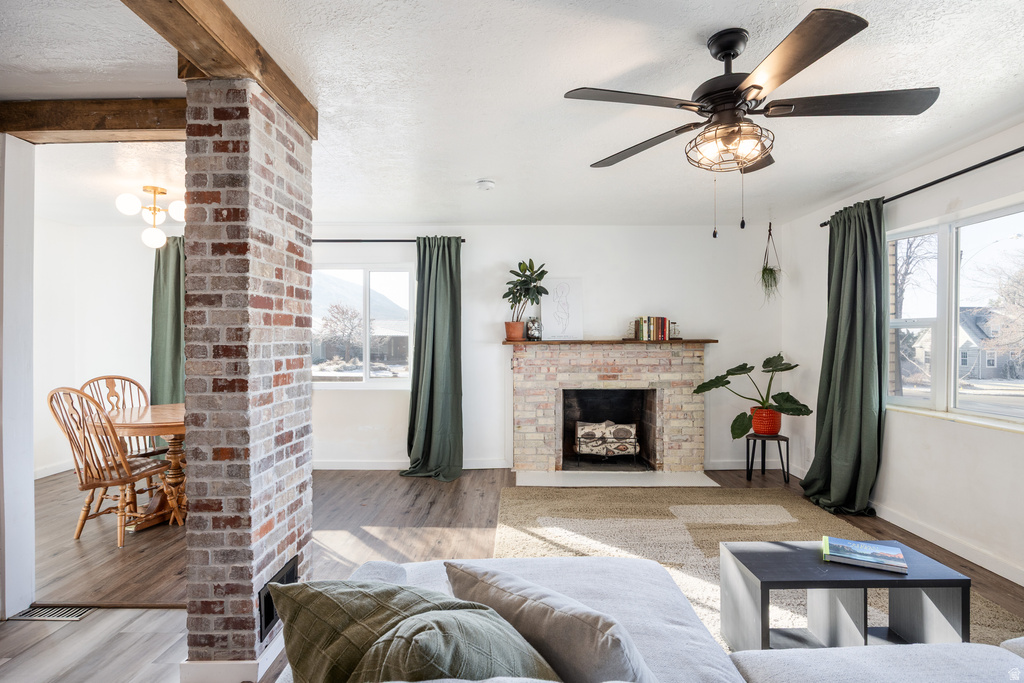 2890 S WHEELOCK AVE Ogden, UT 84403