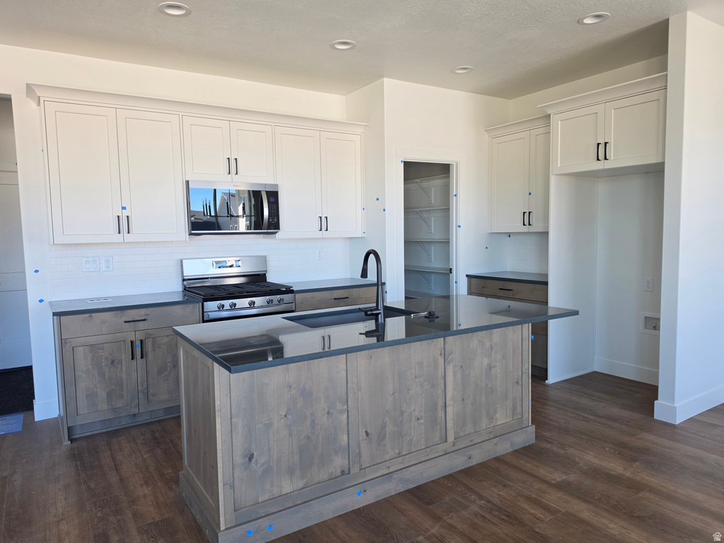 3219 N 2825 W #41 Plain City, UT 84404
