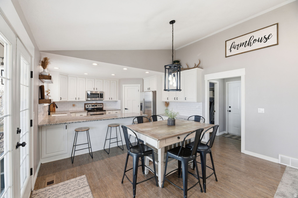 710 W 300 N Fountain Green, UT 84632