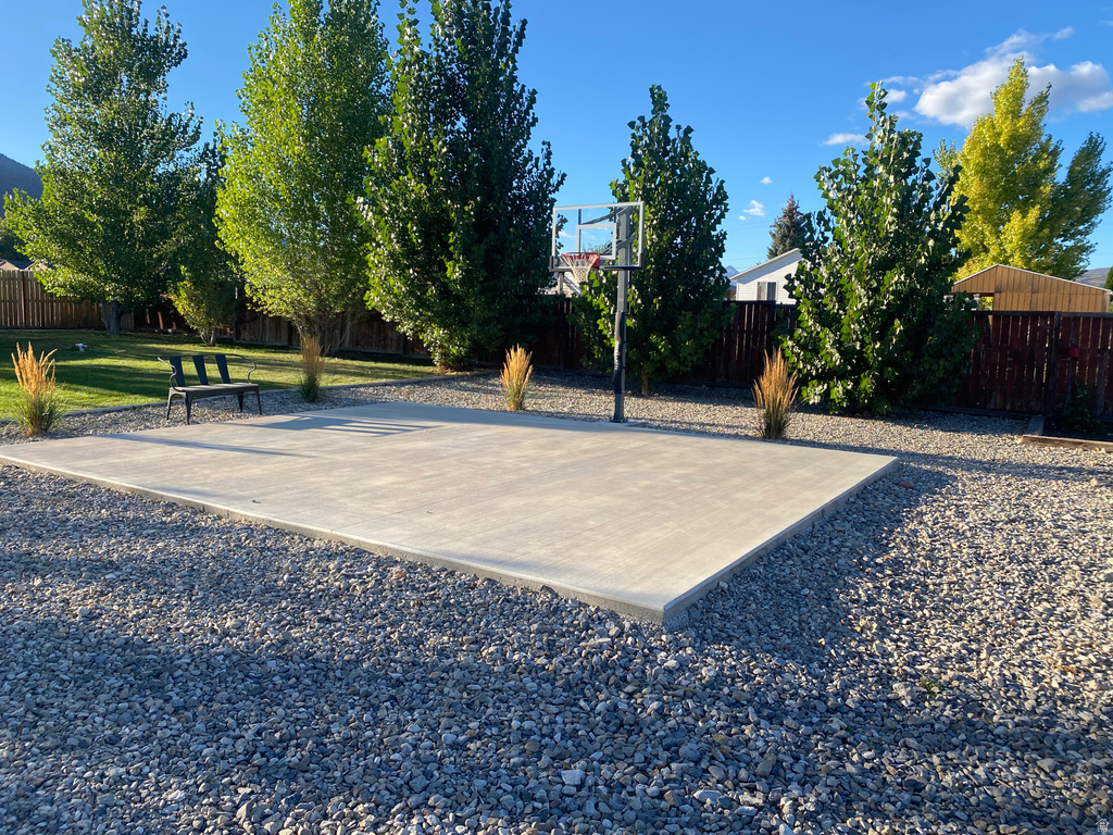 710 W 300 N Fountain Green, UT 84632