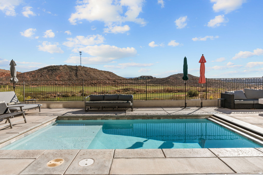 2248 N DOUBLE EAGLE LN Washington, UT 84780