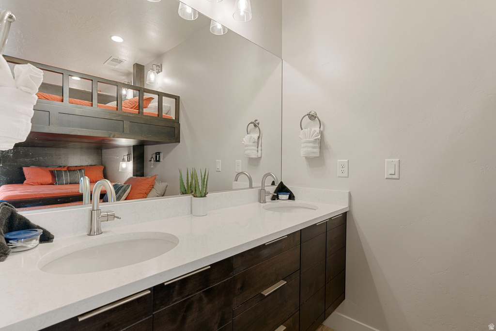 2248 N DOUBLE EAGLE LN Washington, UT 84780