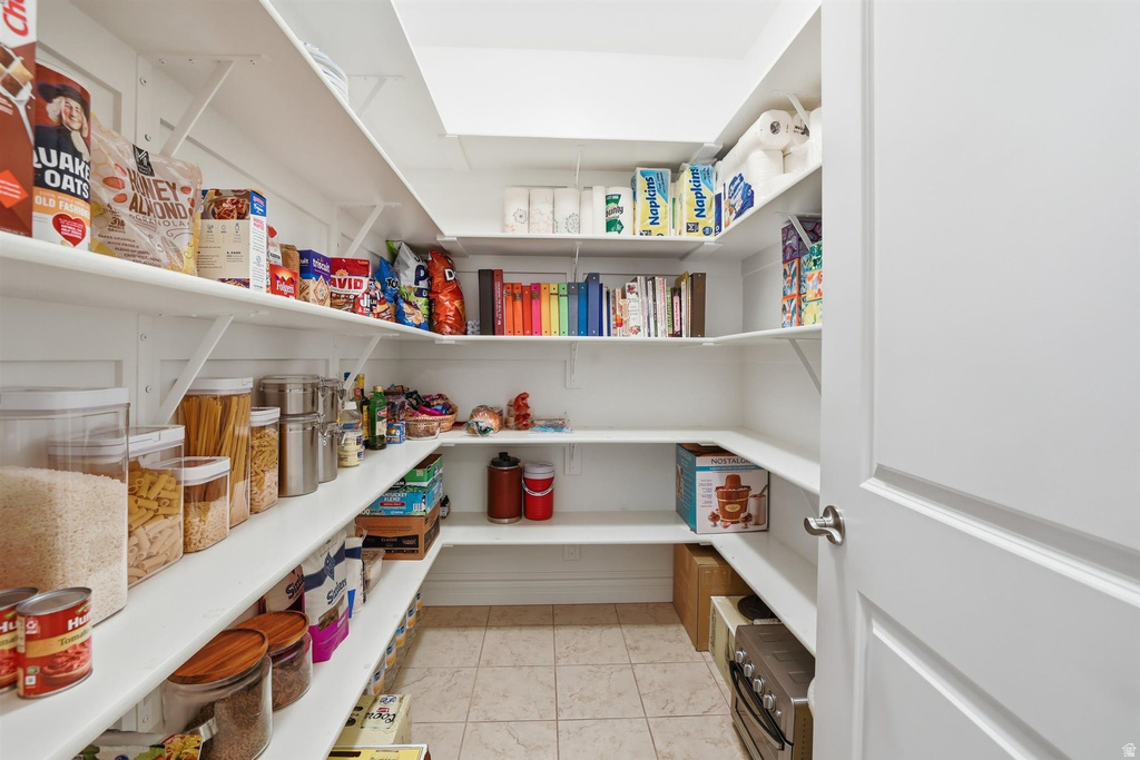 5538 S ELDERBERRY CT Ogden, UT 84403