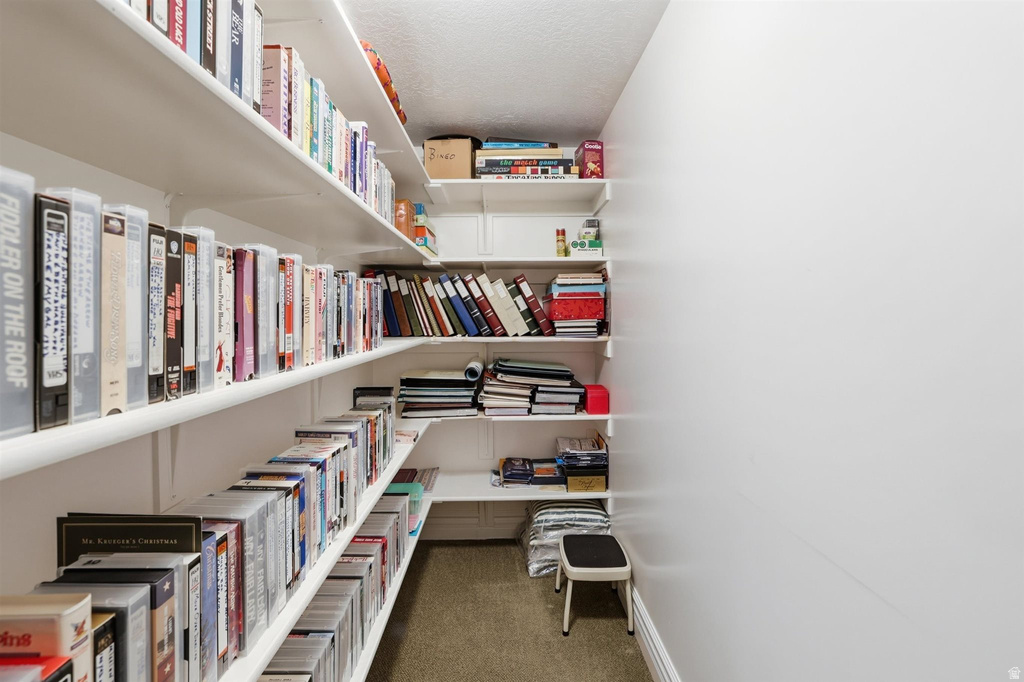 5538 S ELDERBERRY CT Ogden, UT 84403