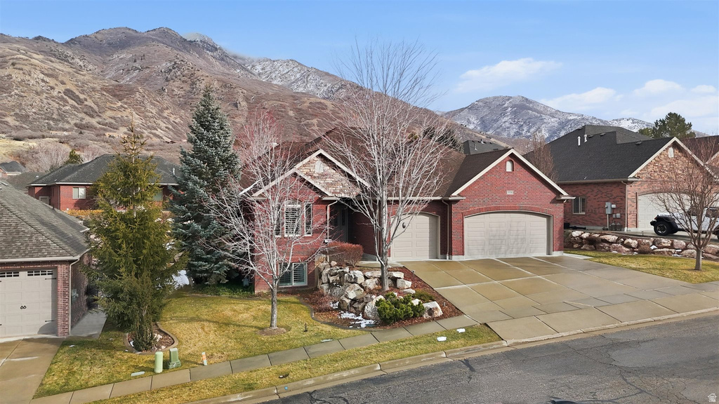 5538 S ELDERBERRY CT Ogden, UT 84403