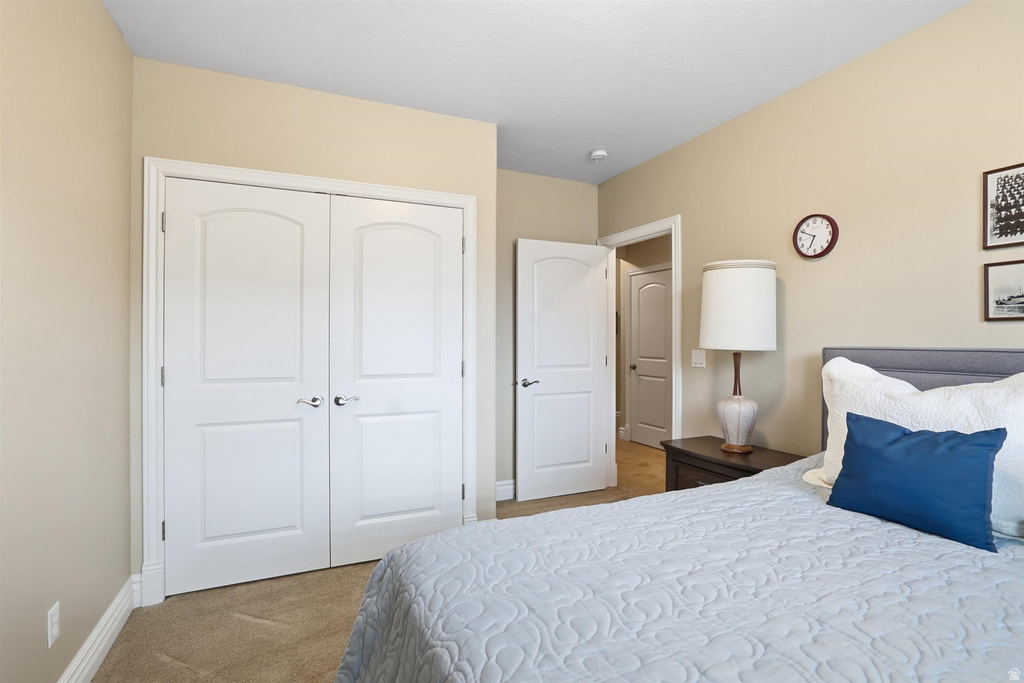 5538 S ELDERBERRY CT Ogden, UT 84403