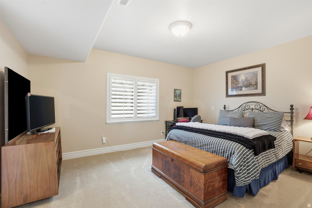 5538 S ELDERBERRY CT Ogden, UT 84403