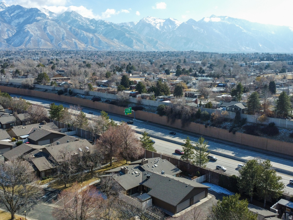 6587 S 1570 E Murray, UT 84121