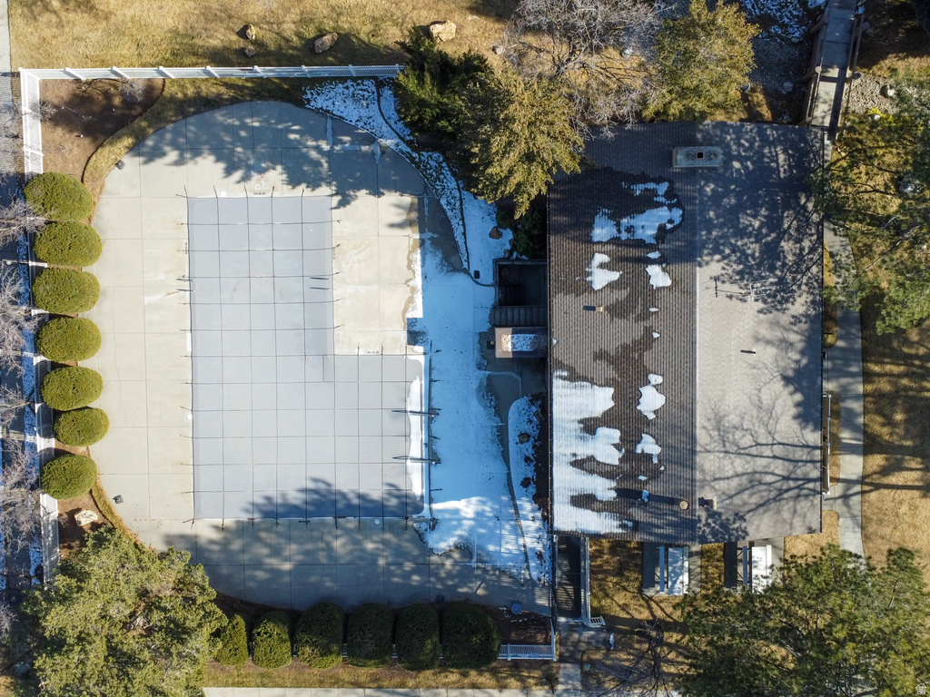 6587 S 1570 E Murray, UT 84121