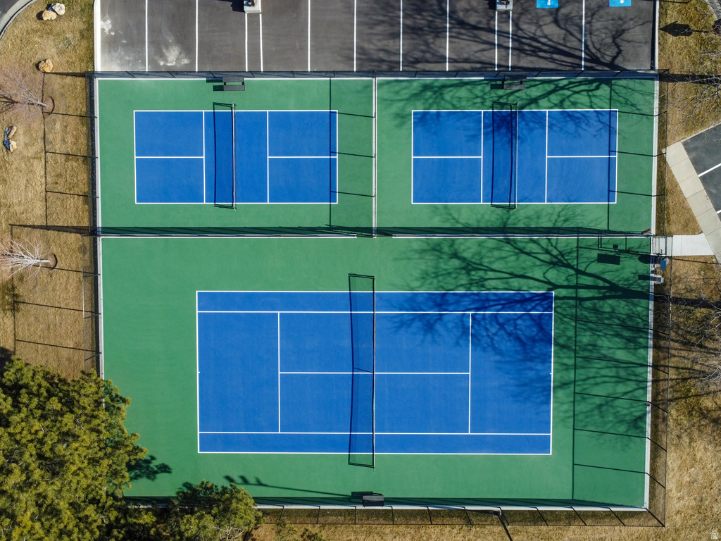 6587 S 1570 E Murray, UT 84121