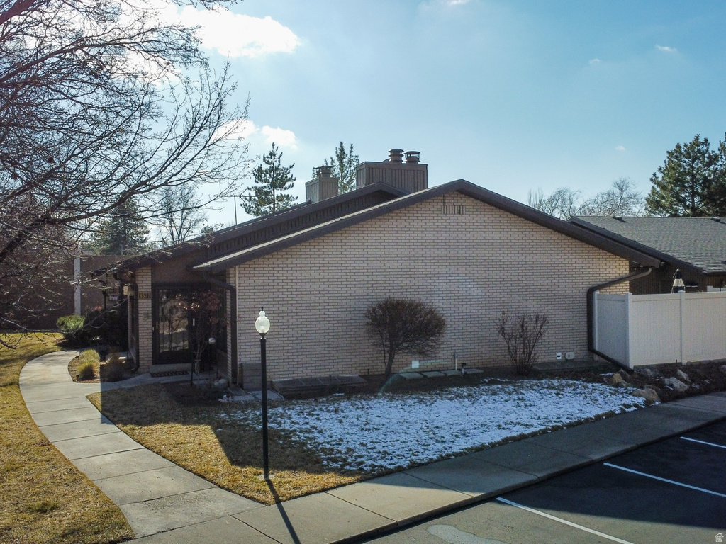 6587 S 1570 E Murray, UT 84121