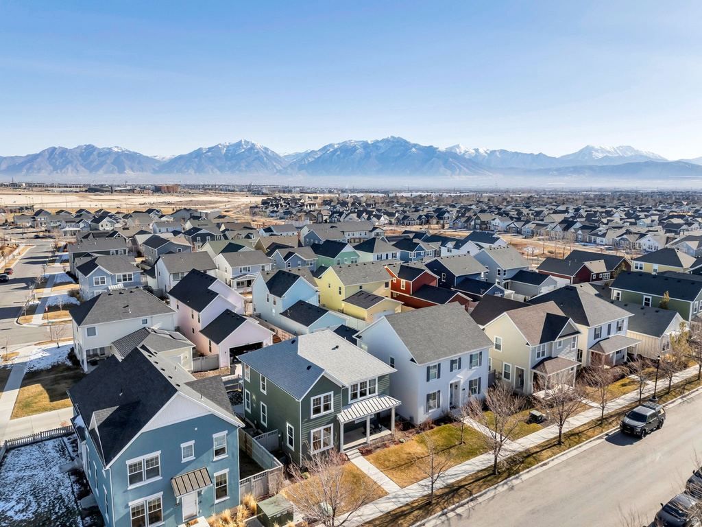 11463 S WILLOW WALK DR South Jordan, UT 84009