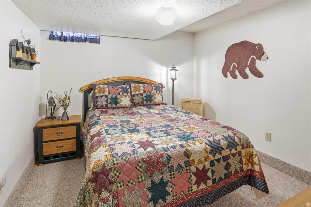 4102 EDGEHILL DR Ogden, UT 84403