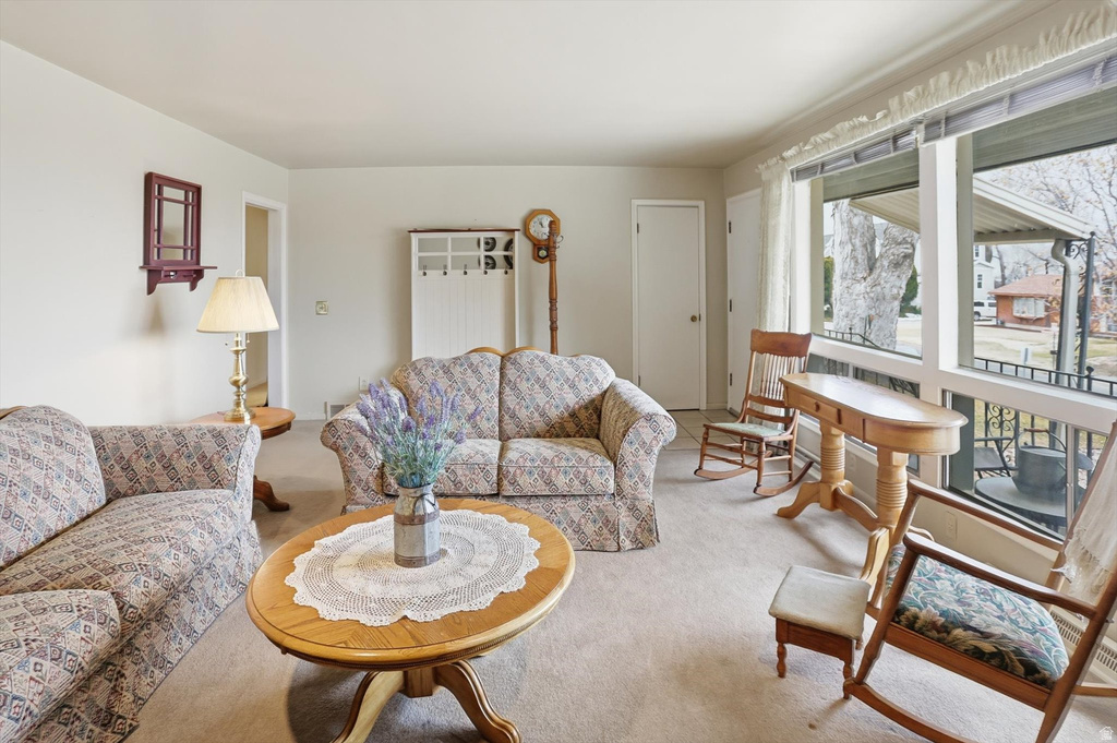 4102 EDGEHILL DR Ogden, UT 84403