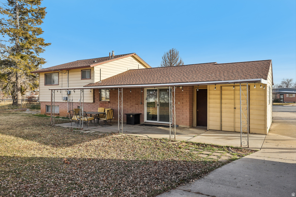 1896 CLIFF PL Layton, UT 84041