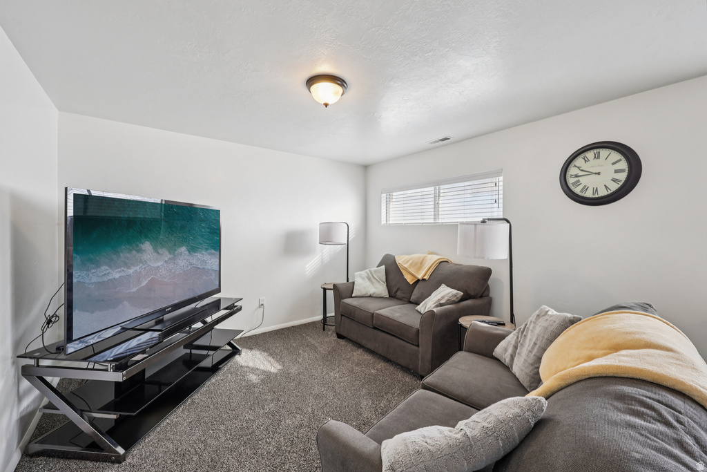 1896 CLIFF PL Layton, UT 84041