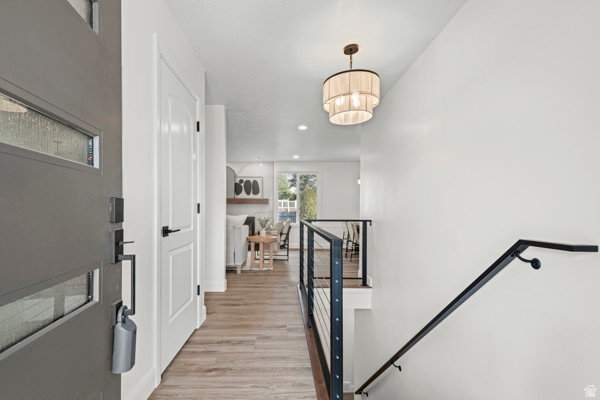 6607 S 2300 E Cottonwood Heights, UT 84121