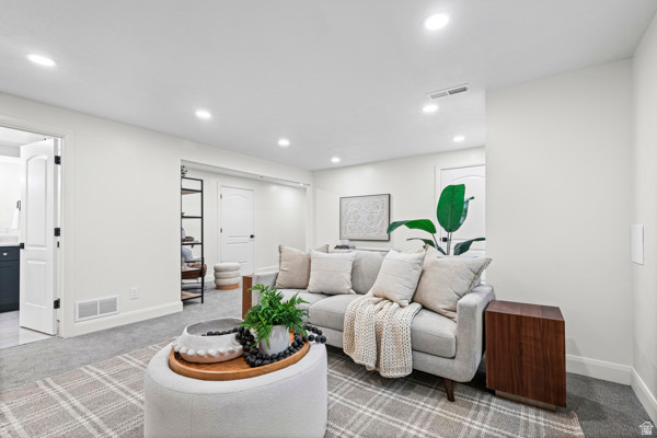 6607 S 2300 E Cottonwood Heights, UT 84121