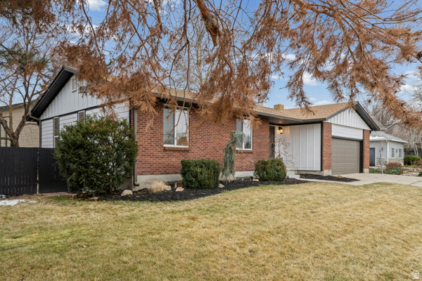 6607 S 2300 E Cottonwood Heights, UT 84121